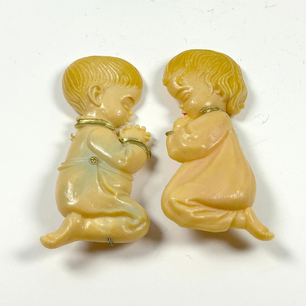 Vintage Plastic Cake Toppers Praying Boy‎ & Girl Figurines Mid Century Set of 2